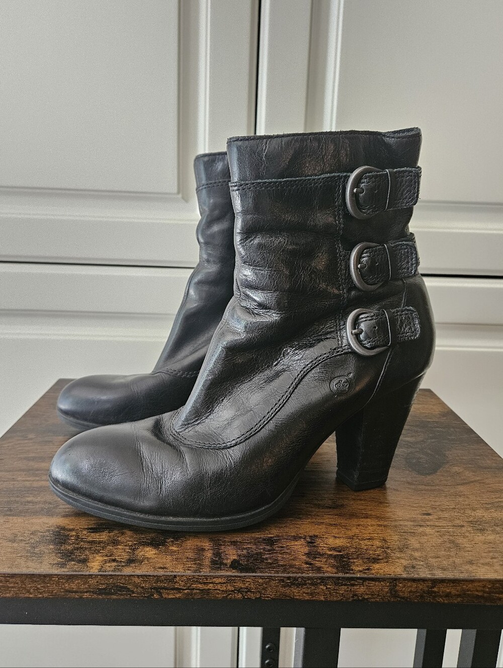 Born Vivi Black Leather Buckle Heeled Ankle Boots Moto Biker Alt Edgy Punk Goth - Picture 3 of 8